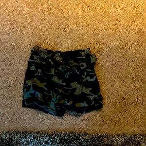 Never worn Dillards shorts